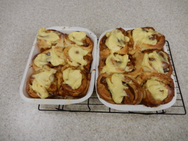 Mango Cinnamon Rolls